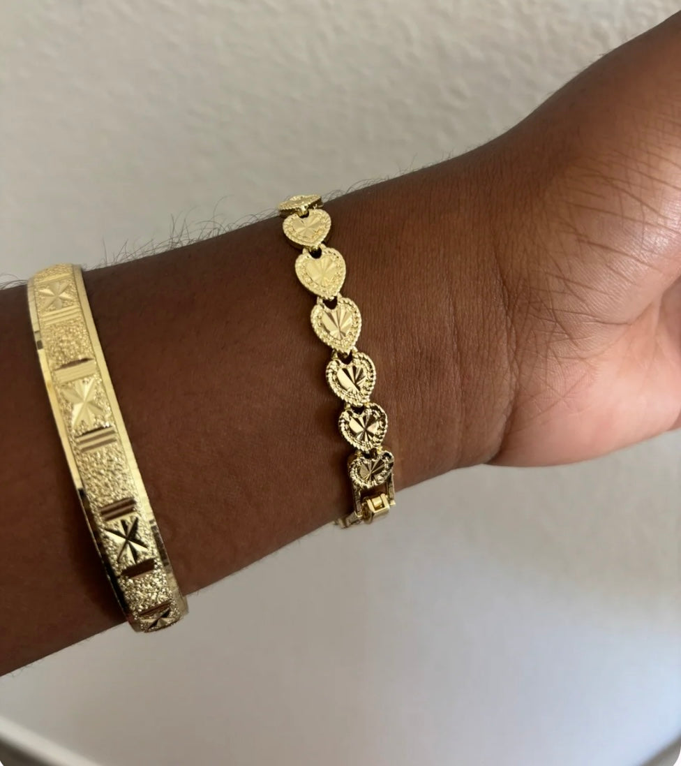 HEART BRACELET